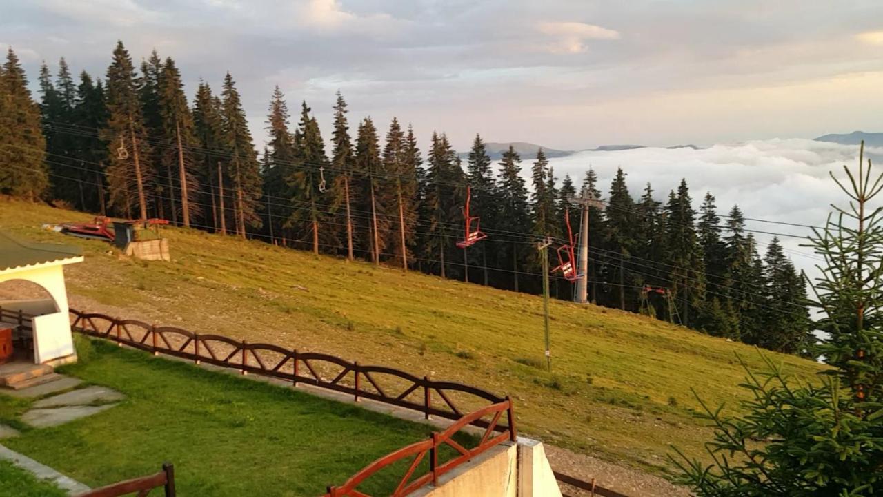 Vila Parang Petroşani Buitenkant foto